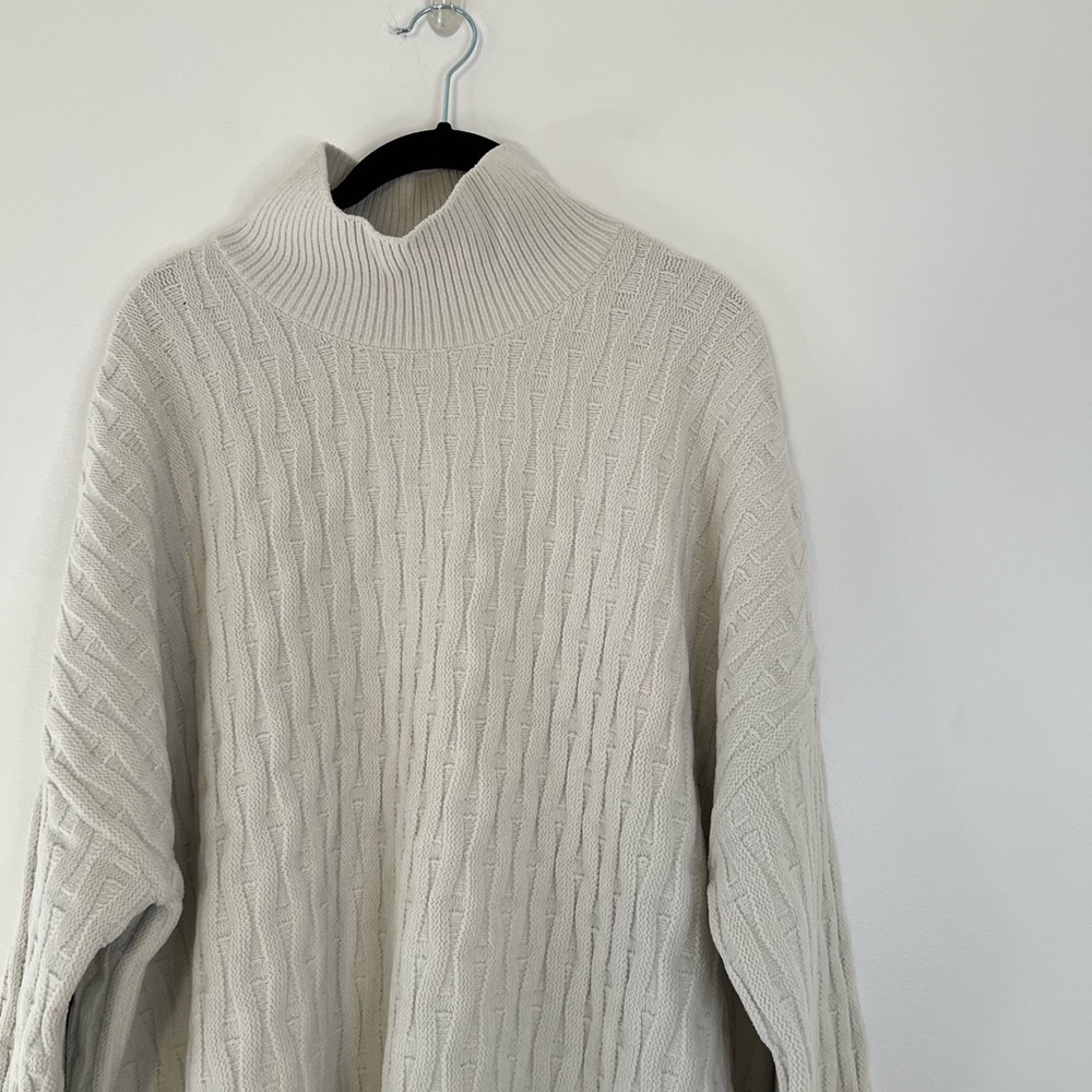 NWT Lululemon Cable Knit Relaxed Fit Sweater in Bone - Picture 8 of 15